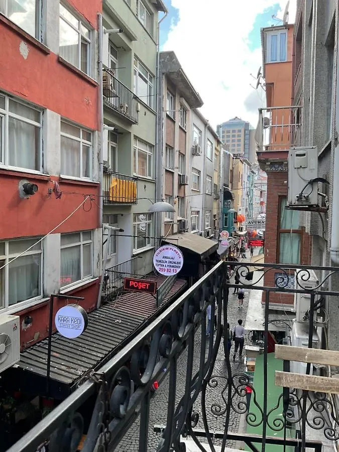 The Hub Hostel Istanbul